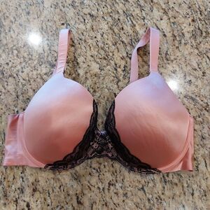 SOMA Enhancing Shape Full Coverage Lace Trim Bra Pink UW Size 38DD Comfort Strap